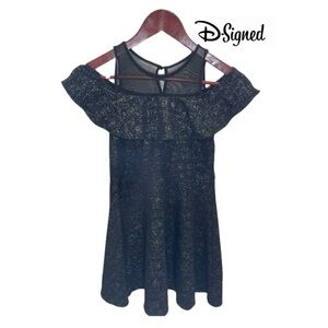 Disney's D-Signed Descendants Girls Cold-Shoulder Flounce Dress Size M